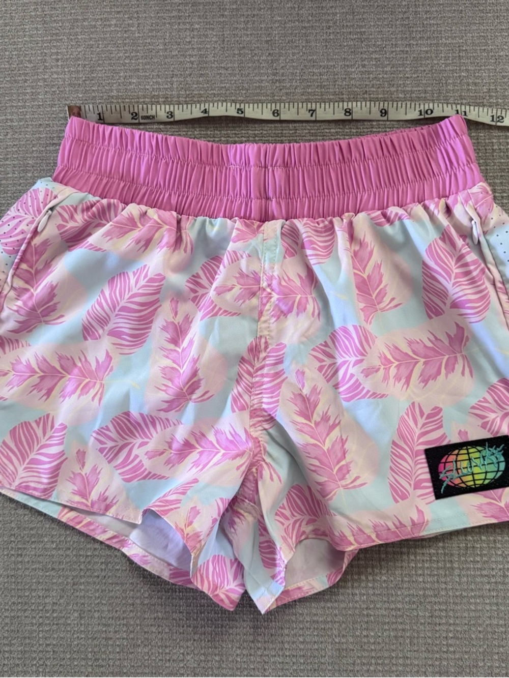 Slunks Pink leaves Print Women's Shorts XXS